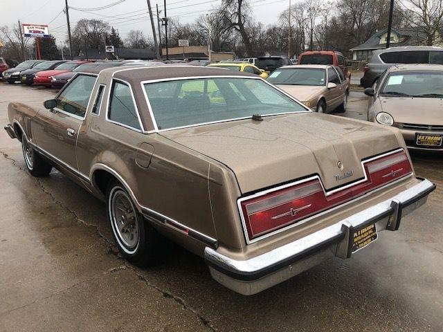 Ford Thunderbird  1977