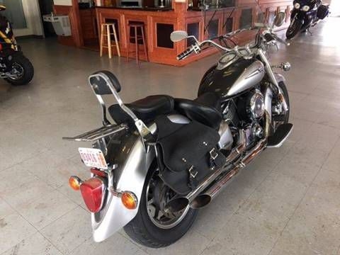 Yamaha XVS1100AT  2004