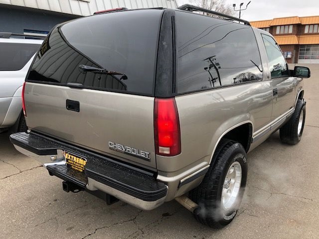 Chevrolet Tahoe  1999