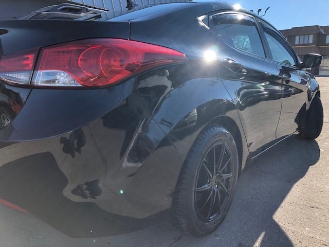 Hyundai Elantra  2011