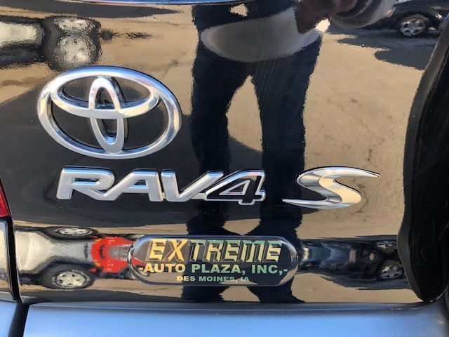 Toyota RAV4  2004