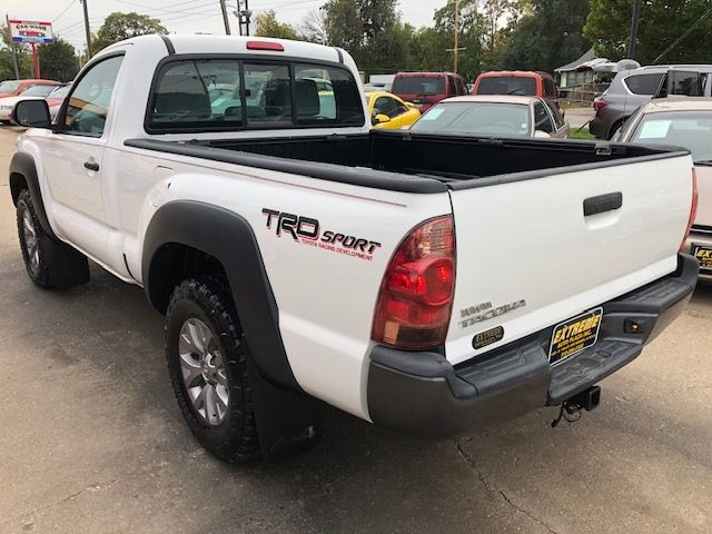 Toyota Tacoma  2013