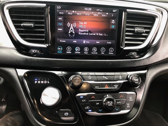 Chrysler Pacifica  2018