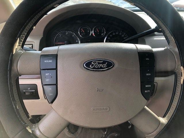 Ford Freestar  2004