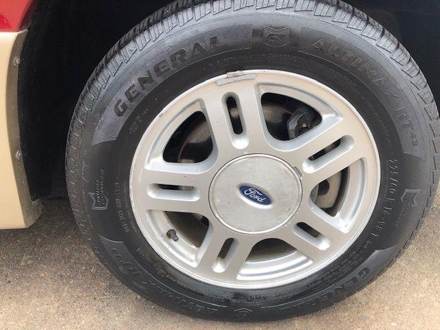 Ford Freestar  2004
