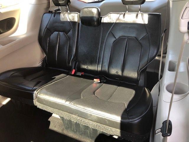 Chrysler Pacifica  2017