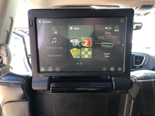 Chrysler Pacifica  2017