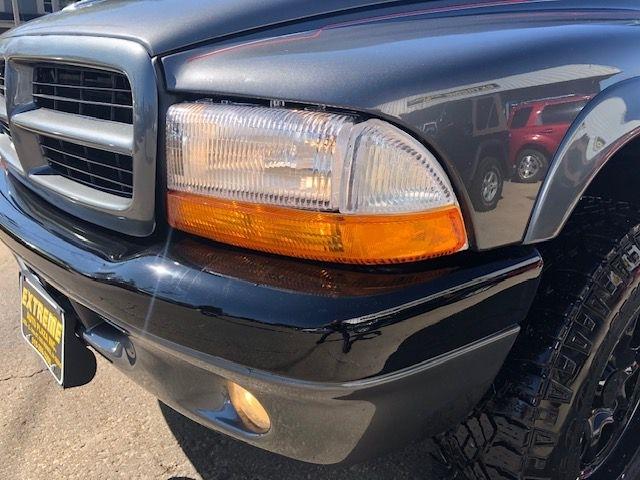 Dodge Dakota  2004