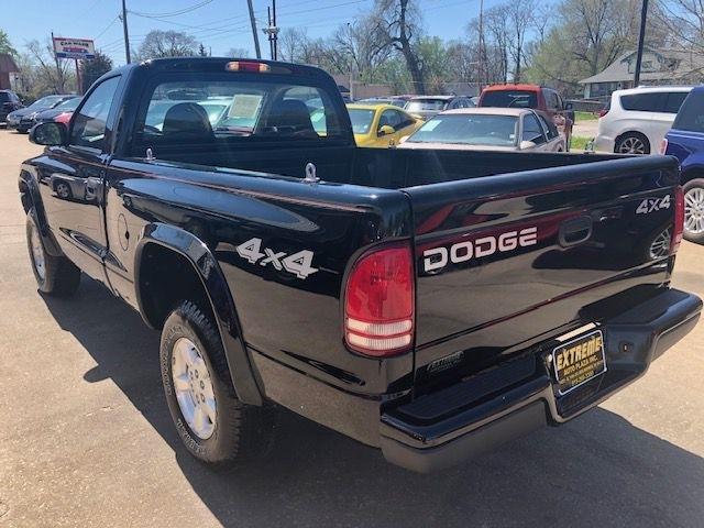 Dodge Dakota  2002