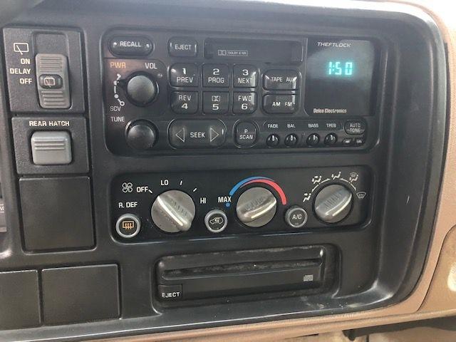 Chevrolet Tahoe  1995