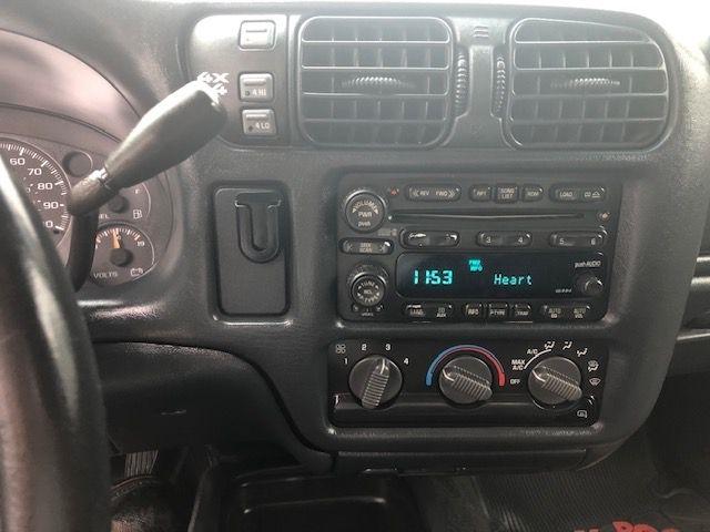 Chevrolet S-10  2004
