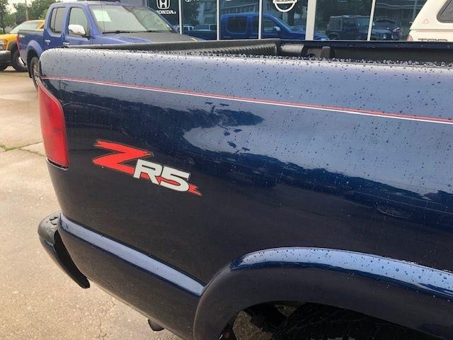 Chevrolet S-10  2004
