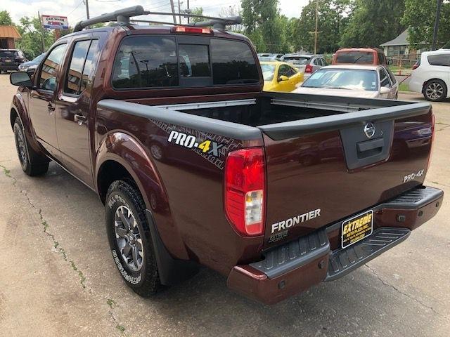 Nissan Frontier  2016