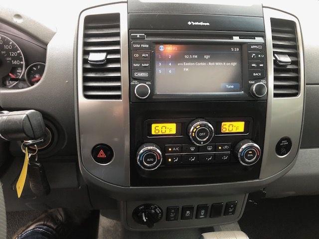 Nissan Frontier  2014