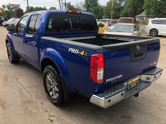 Nissan Frontier  2014