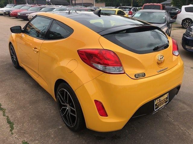 Hyundai Veloster  2014