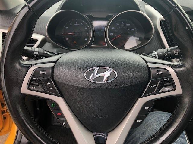 Hyundai Veloster  2014