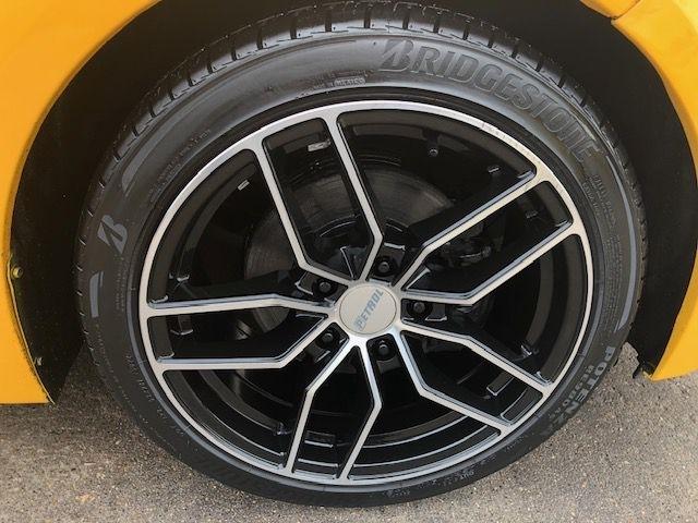 Hyundai Veloster  2014