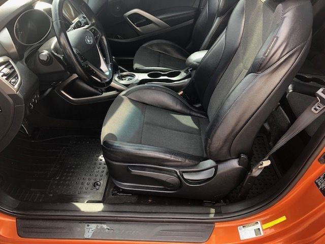 Hyundai Veloster  2015