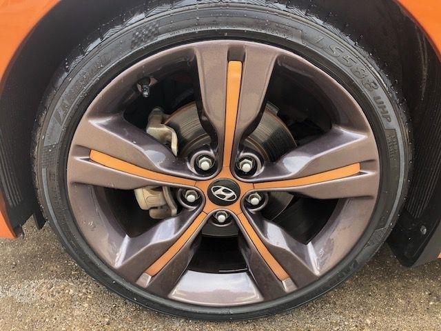 Hyundai Veloster  2015