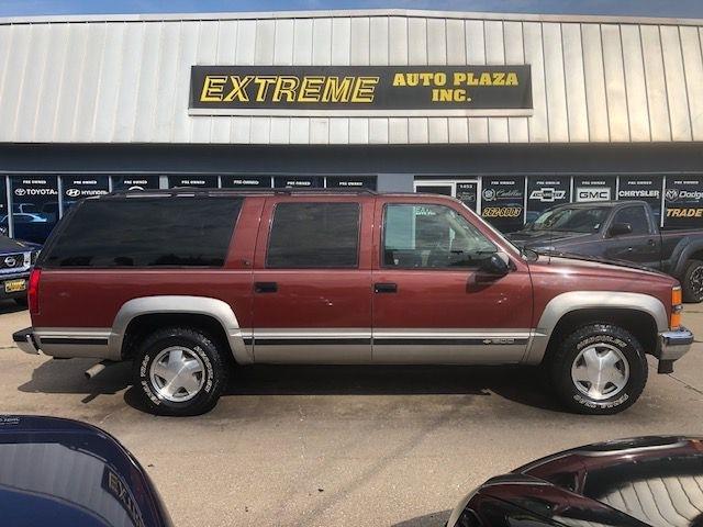 Chevrolet Suburban  1998