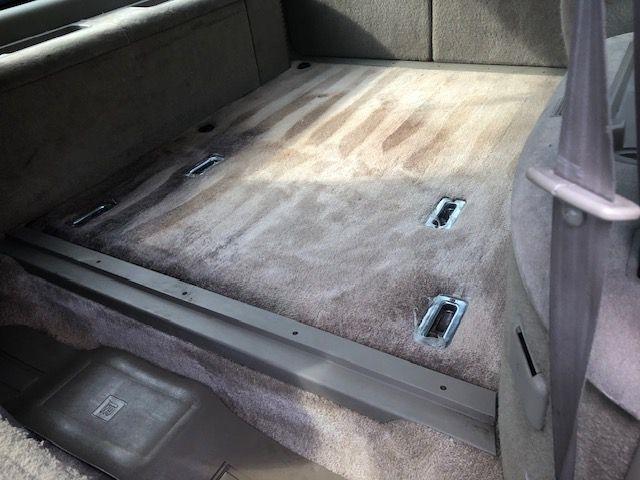Chevrolet Suburban  1998