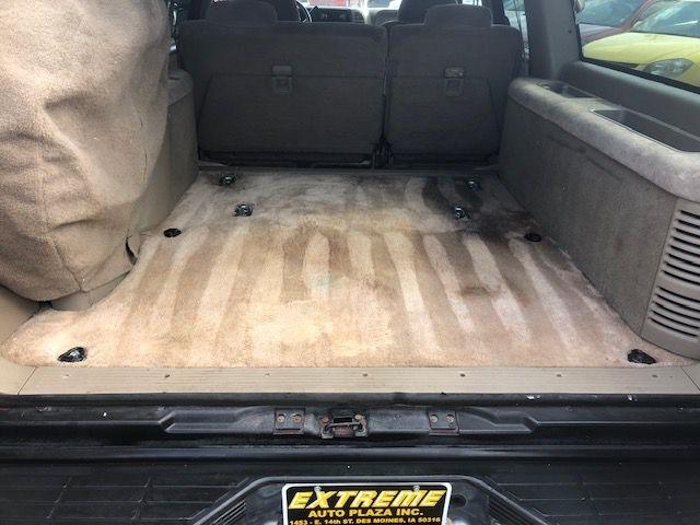 Chevrolet Suburban  1998