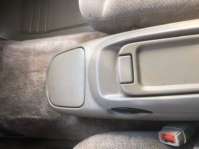 Chevrolet Suburban  1998