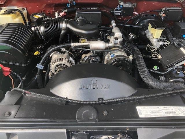 Chevrolet Suburban  1998