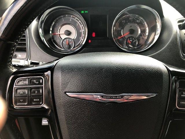 Chrysler Town & Country  2014