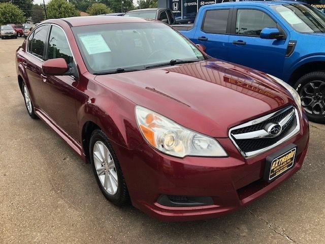 Subaru Legacy  2011
