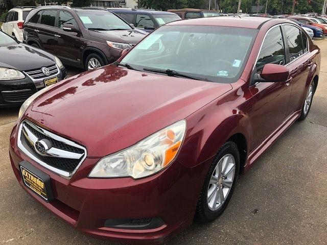 Subaru Legacy  2011