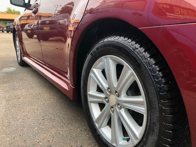 Subaru Legacy  2011