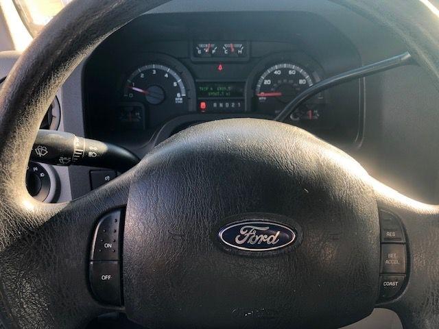 Ford Econoline  2009