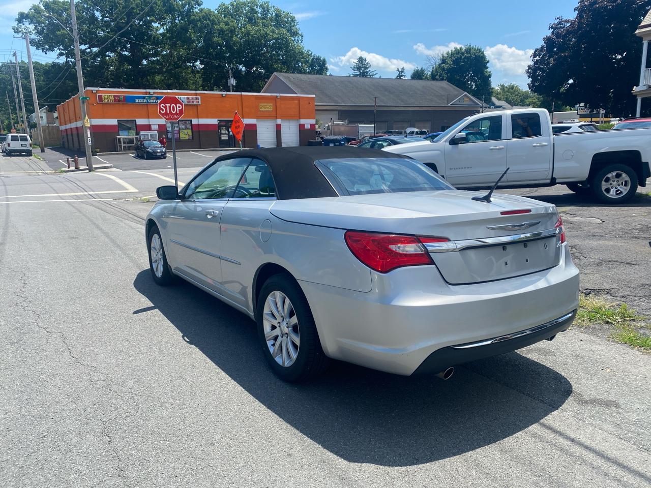 Chrysler 200 Touring Convertible 2011
