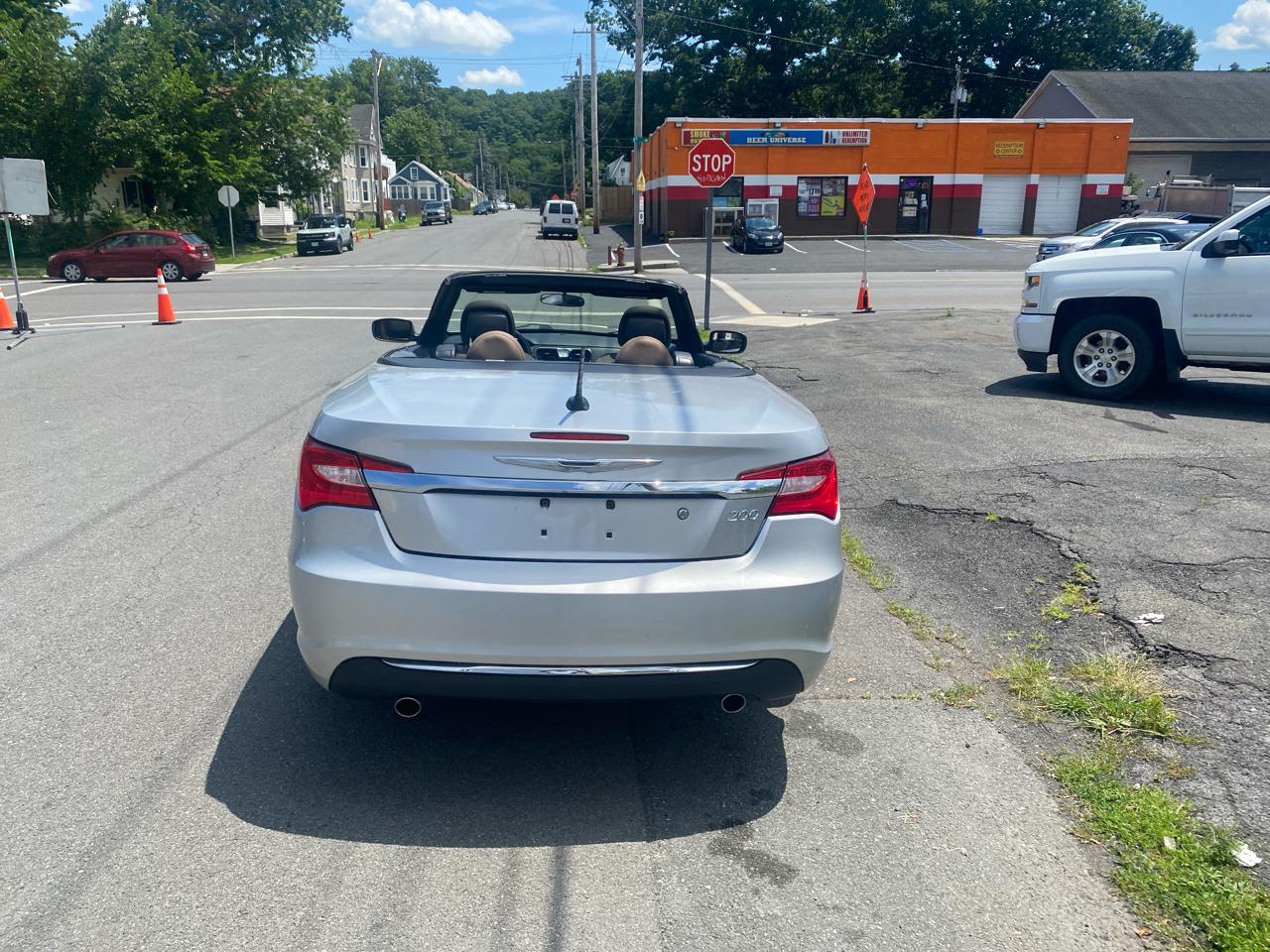 Chrysler 200 Touring Convertible 2011