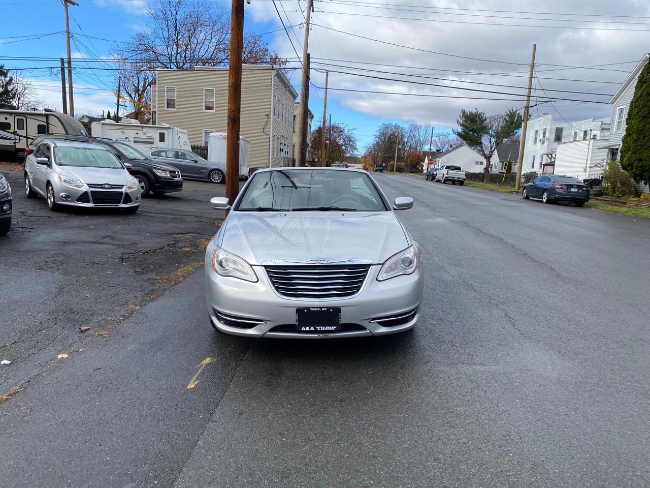 Chrysler 200 Touring Convertible 2011