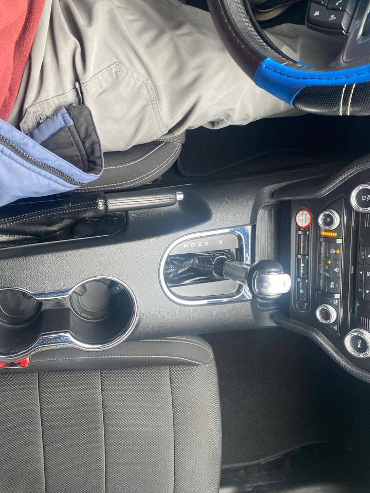 Ford Mustang V6 Coupe 2017