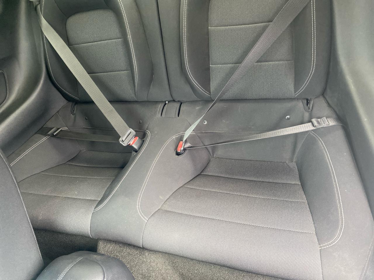 Ford Mustang V6 Coupe 2017