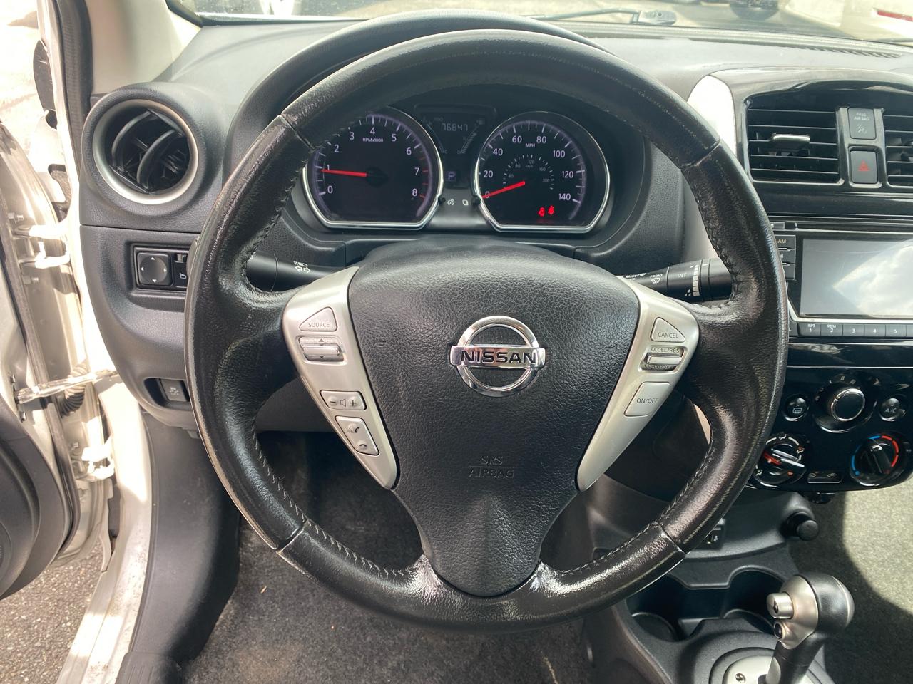 Nissan Versa SV 2017
