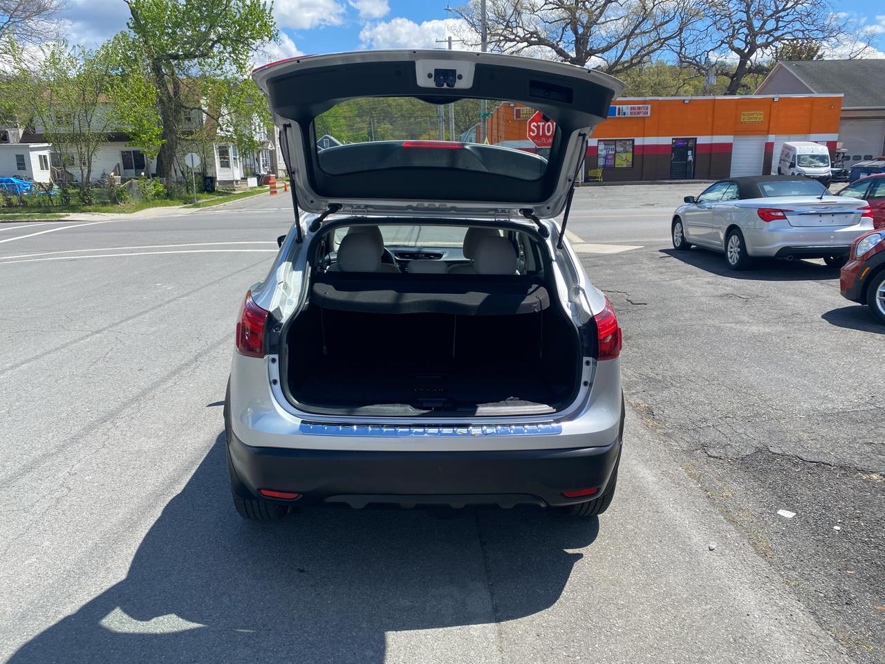 Nissan Rogue Sport SV 2018