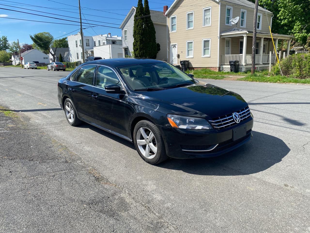 Volkswagen Passat 2.0L TDI SEL Premium 2013