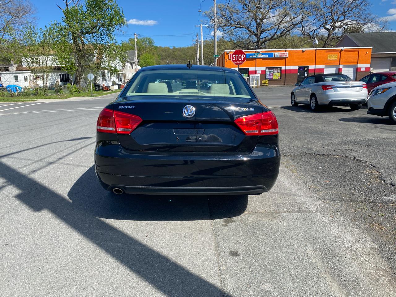 Volkswagen Passat 2.0L TDI SEL Premium 2013