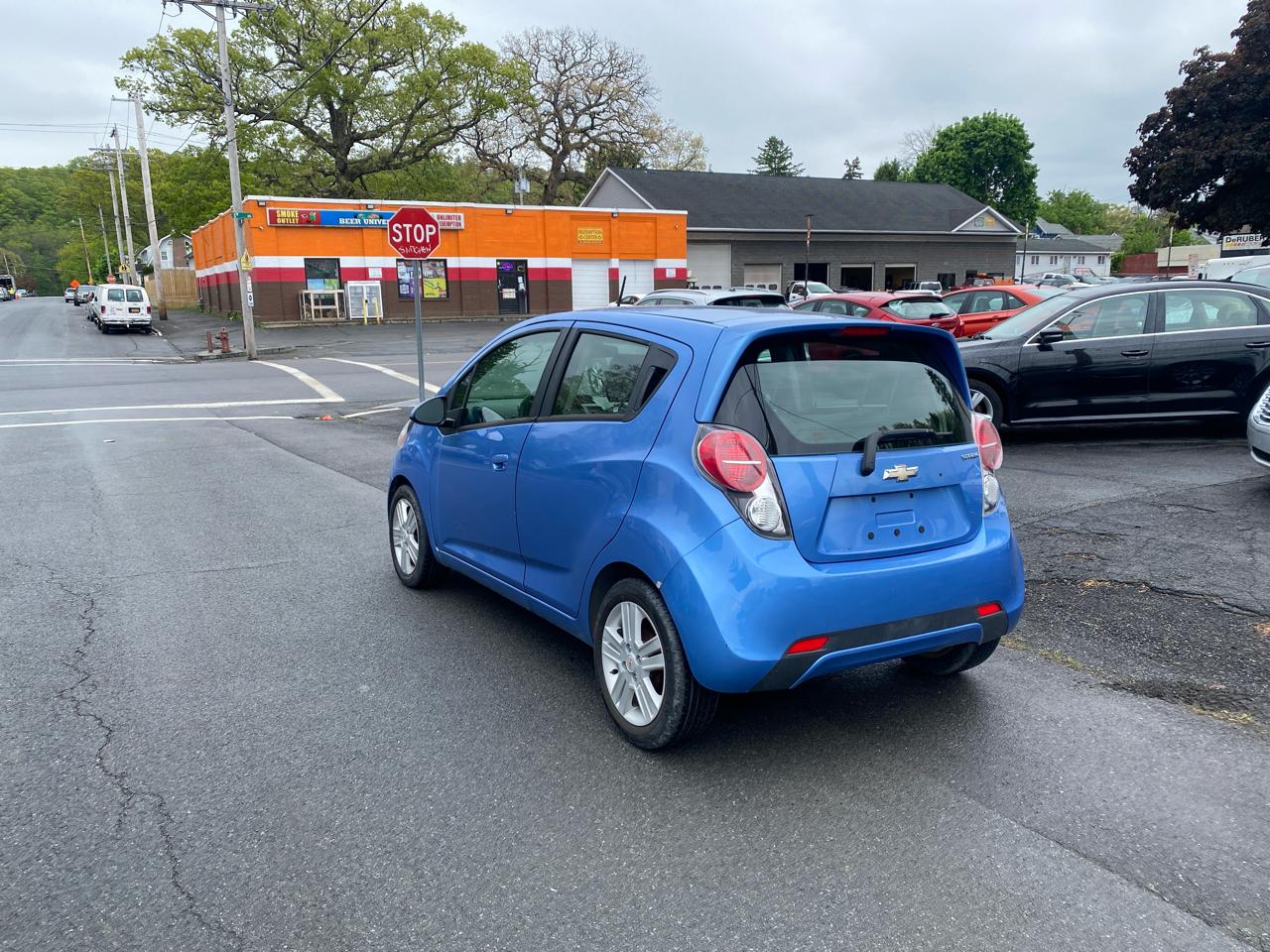 Chevrolet Spark 1LT CVT 2015