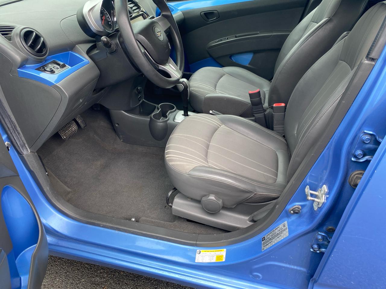Chevrolet Spark 1LT CVT 2015