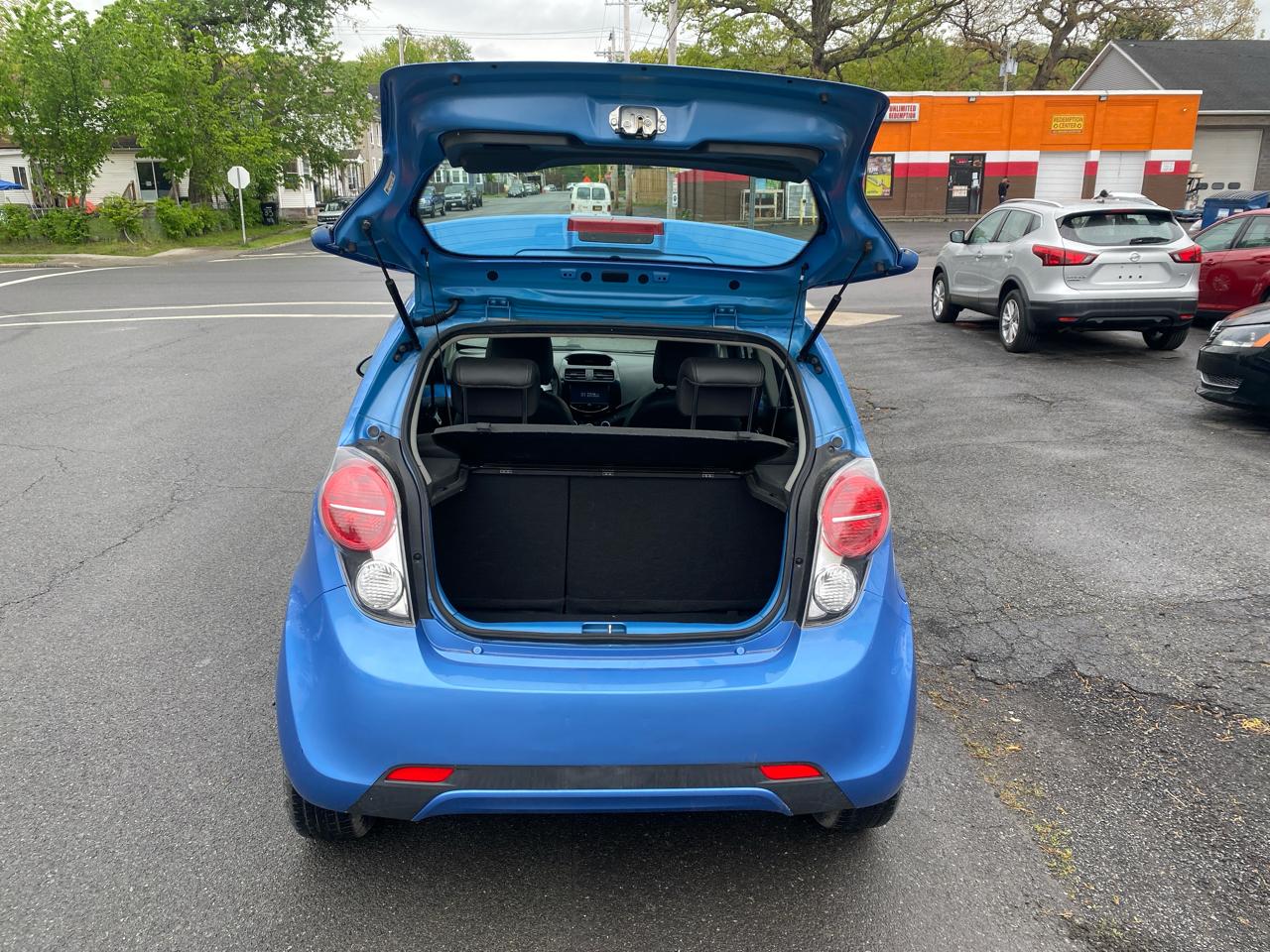Chevrolet Spark 1LT CVT 2015