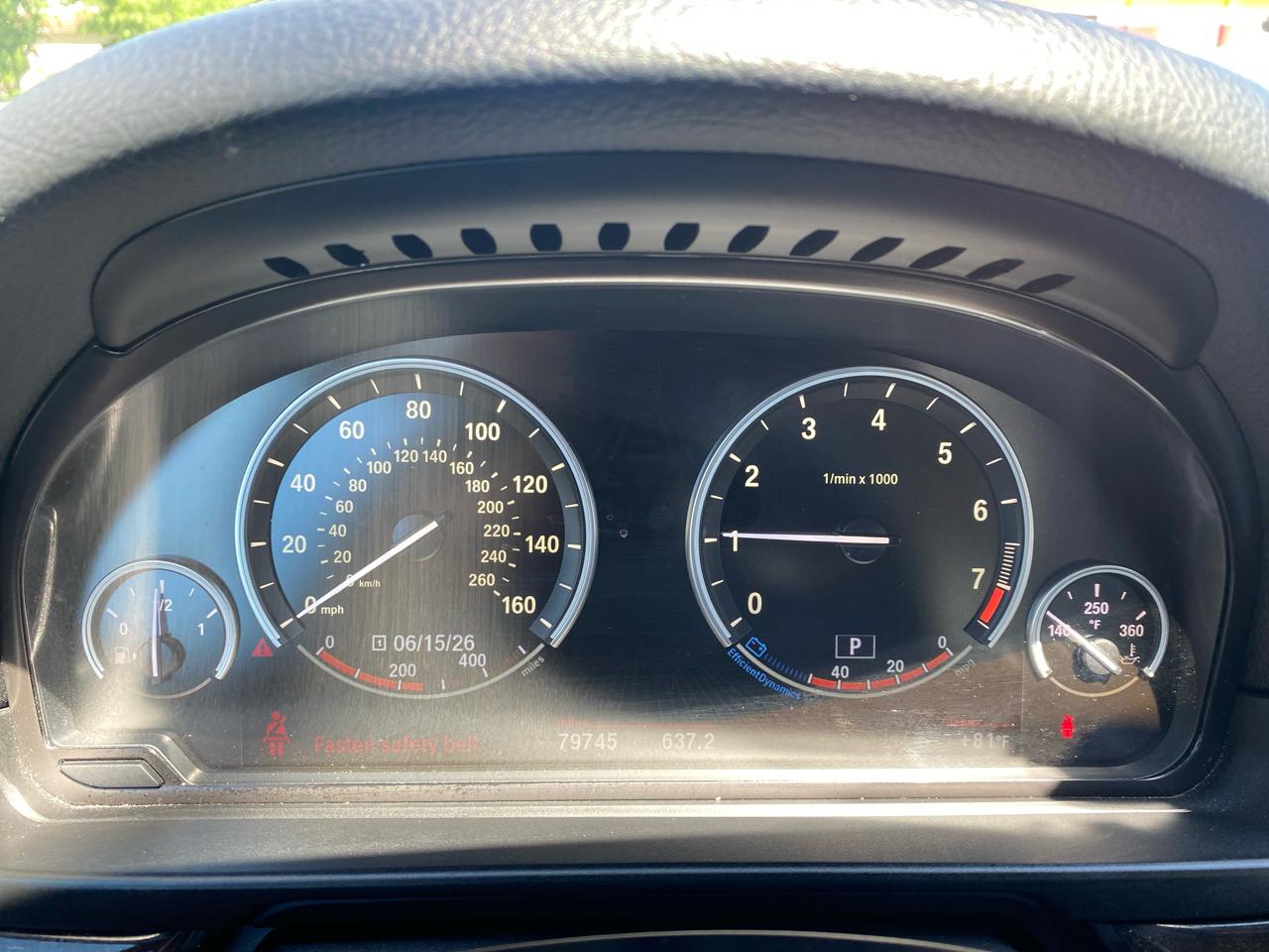 BMW 5-Series 528i 2015