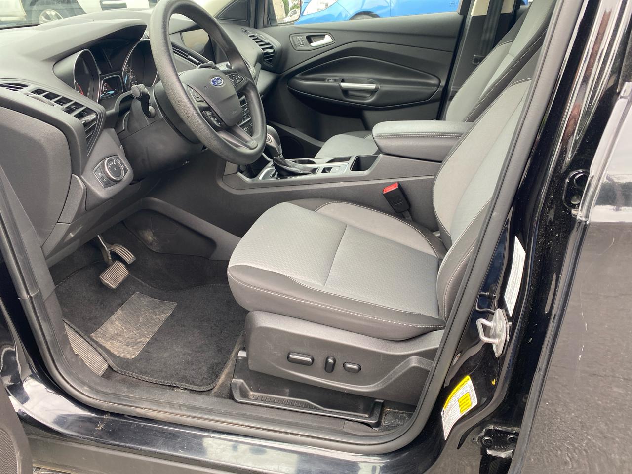 Ford Escape SE FWD 2019