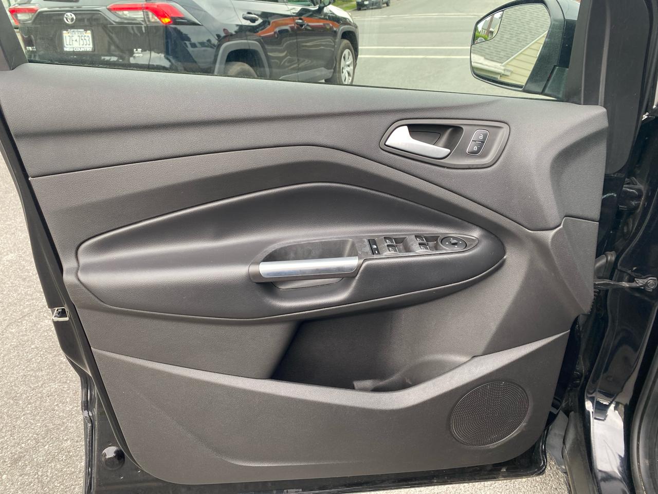 Ford Escape SE FWD 2019