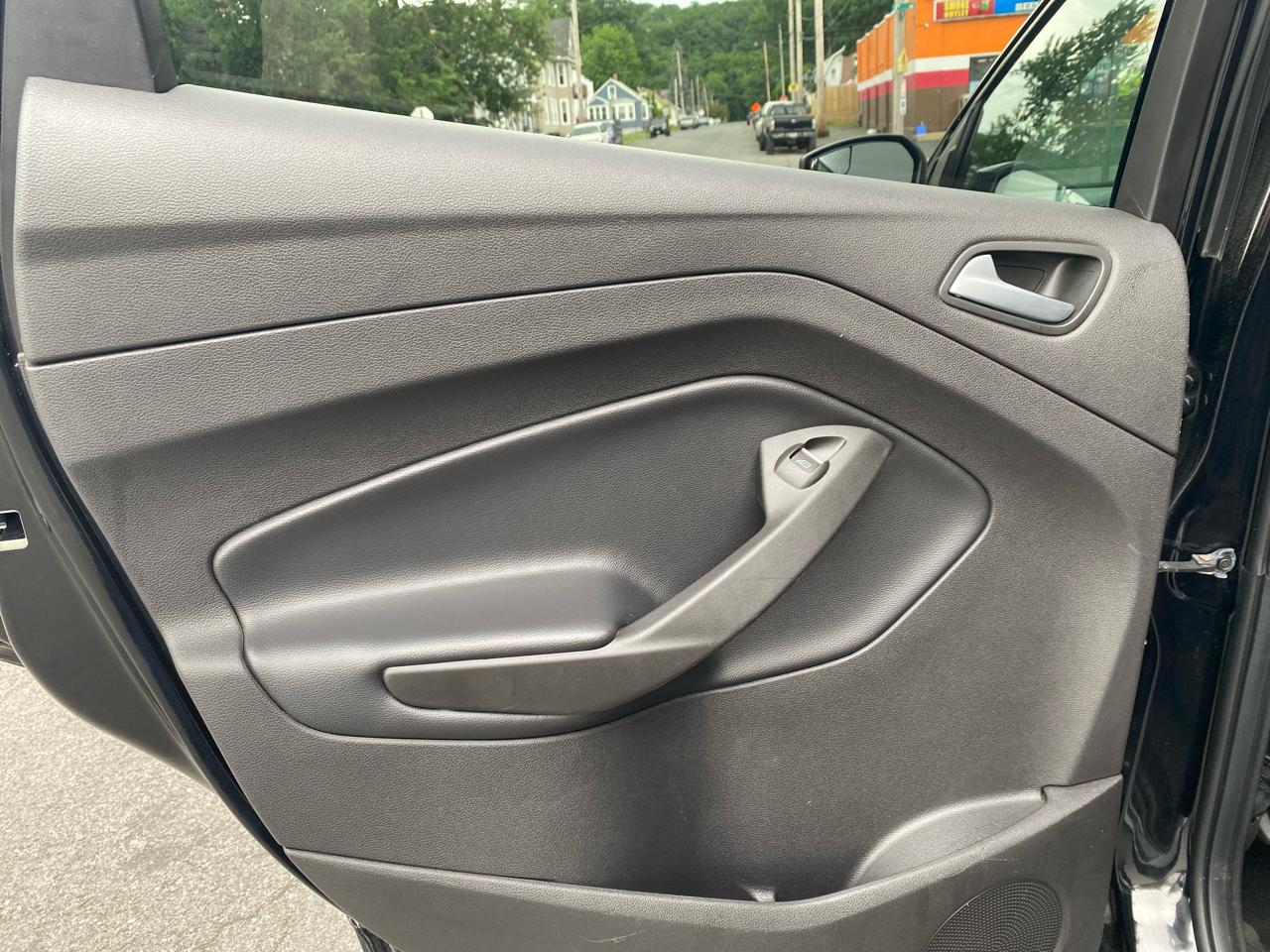 Ford Escape SE FWD 2019
